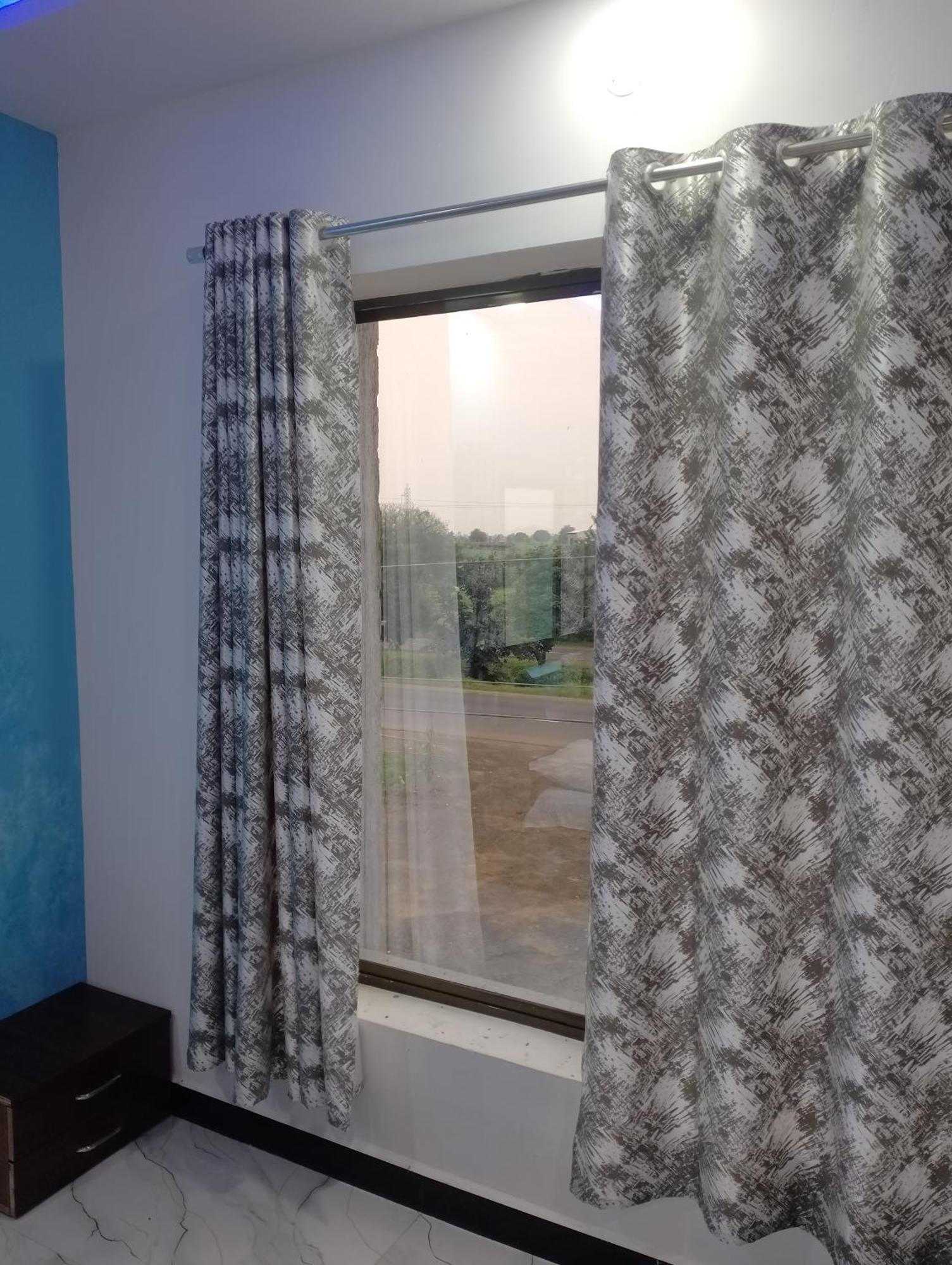Hotel Moonlight & Restaurant Sehore Екстериор снимка