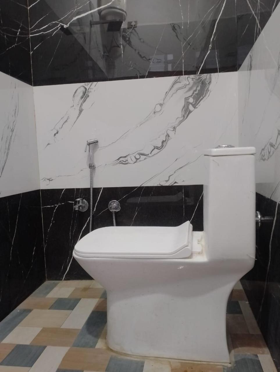Hotel Moonlight & Restaurant Sehore Екстериор снимка